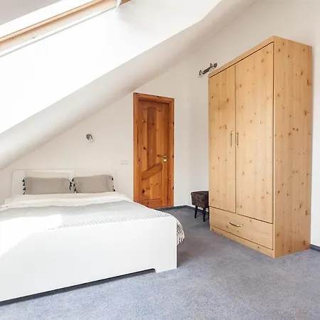 Apartament Old Town With 3 Bedrooms By Urban Rent